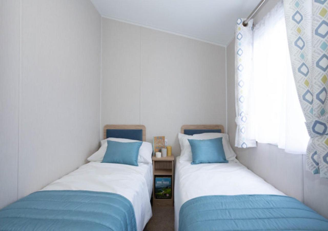 Caravan On Fantastic Site Dunbar Extérieur photo