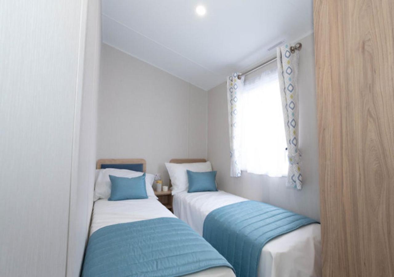 Caravan On Fantastic Site Dunbar Extérieur photo
