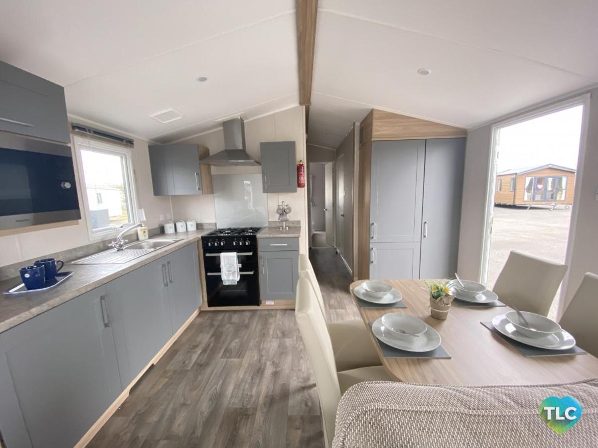 Caravan On Fantastic Site Dunbar Extérieur photo